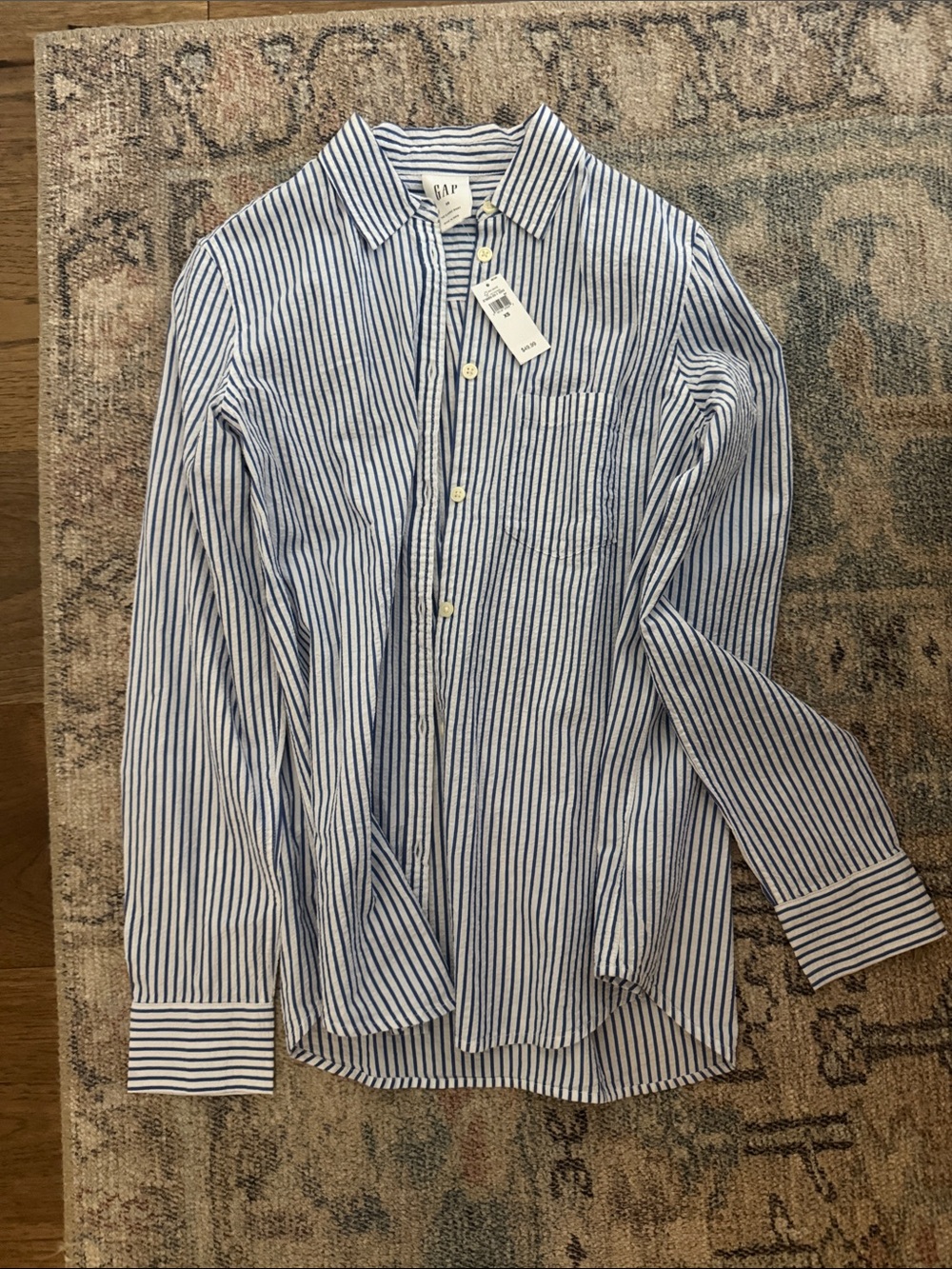GAP Blue and White Vertical Stripe Women's Button-Up Blouse